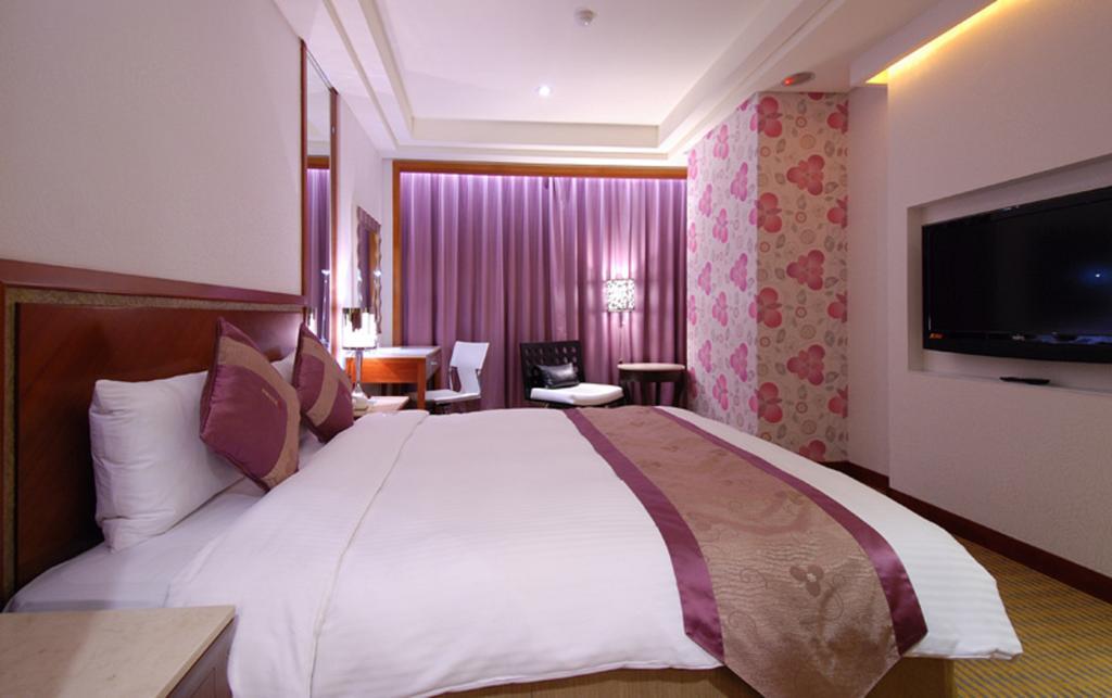 Hej Taipei Arena Hotel Экстерьер фото